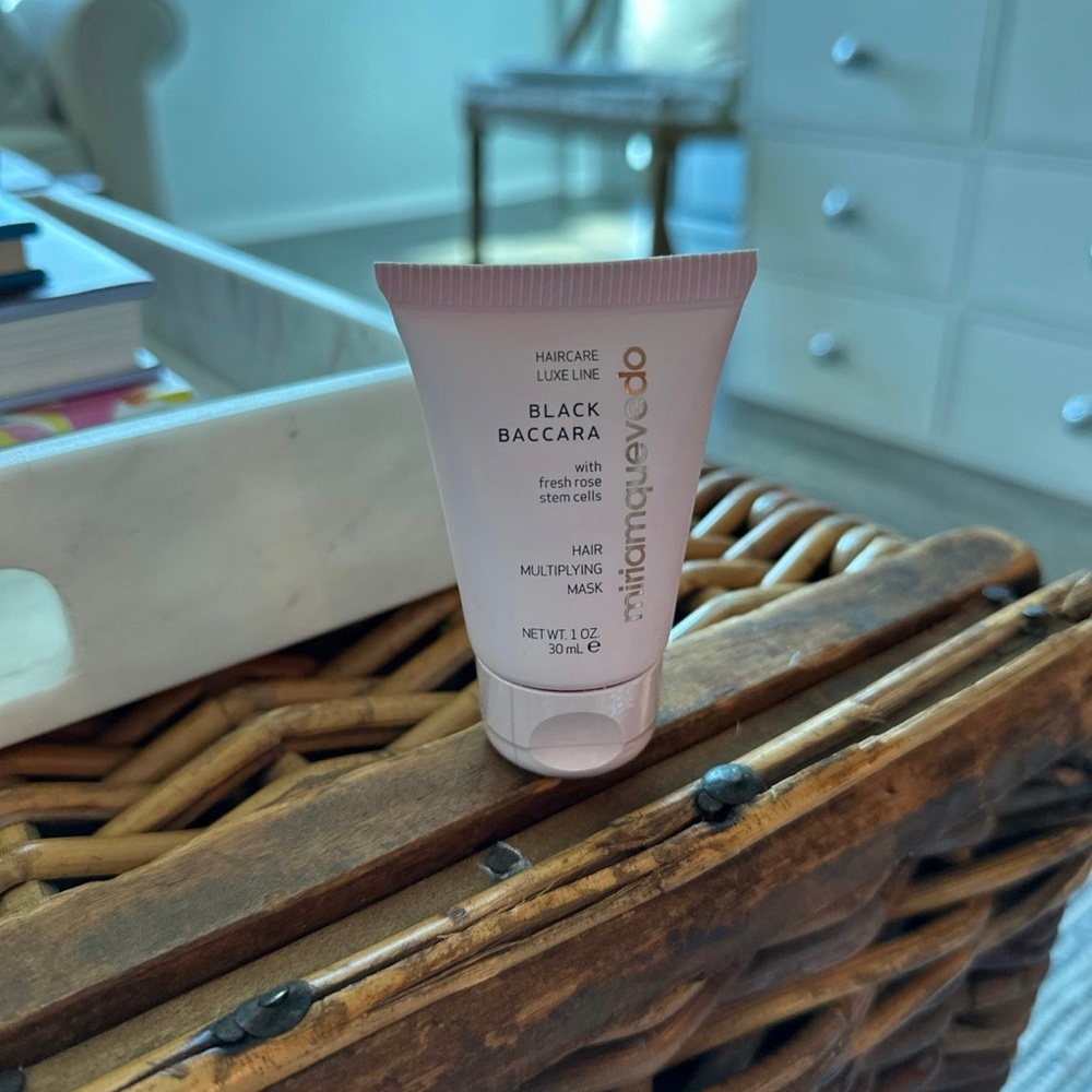 NWT. Miriam Quevedo hair multiplying mask. 30 mL.